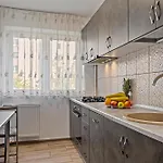 De Lux Drumul Taberei Apartman Bukarest