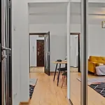 De Lux Drumul Taberei Apartman *