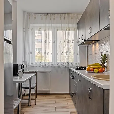 De Lux Drumul Taberei * בוקרשט