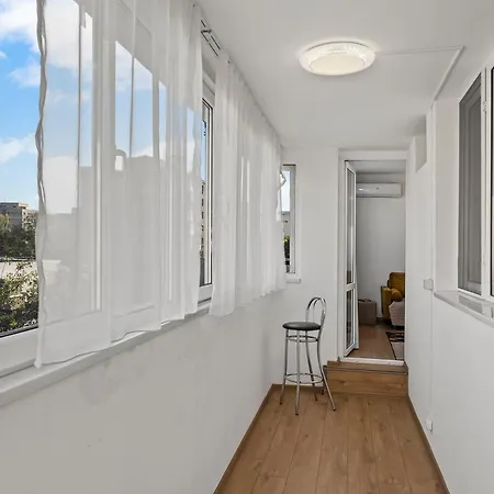 Apartment De Lux Drumul Taberei Bukarest