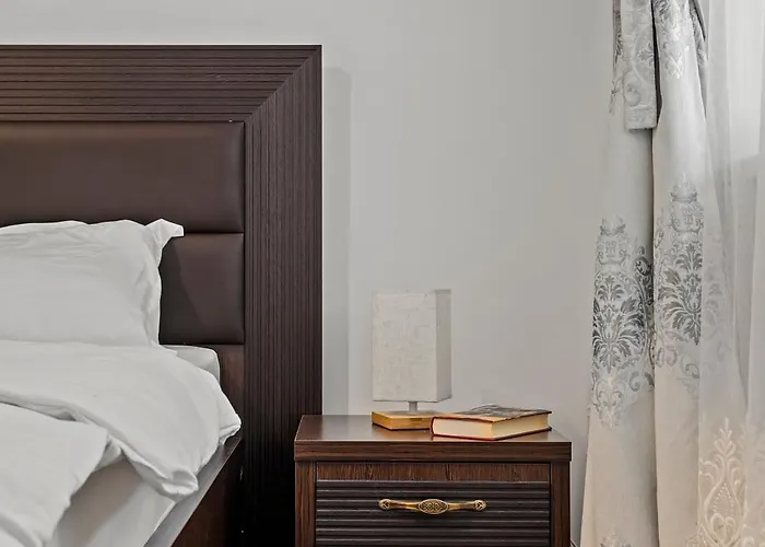 De Lux Drumul Taberei *