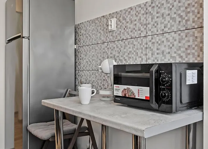 De Lux Drumul Taberei Bucharest