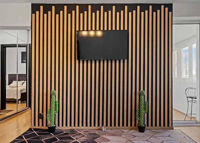 De Lux Drumul Taberei Bucharest