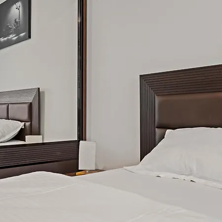 De Lux Drumul Taberei